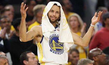 Στεφ Κάρι: Στοπ στο σερί 233 ματς με τουλάχιστον ένα τρίποντο