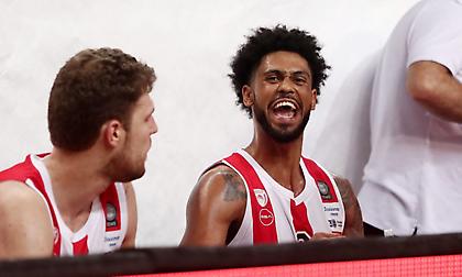 Καταγγέλλει ρατσιστική επίθεση ο Ντόρσεϊ από οπαδούς του Παναθηναϊκού: «Με είπαν μαϊμού»!