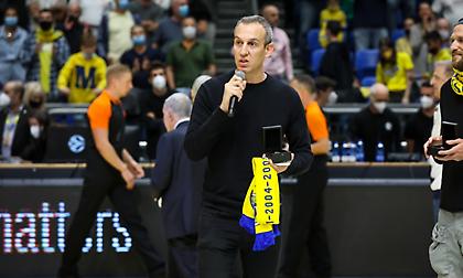 Οριστικό: Επιστρέφει στον πάγκο της Μακάμπι ο Κάτας!