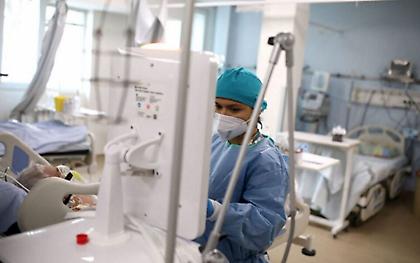 Κορωνοϊός: Αυξητική τάση στα κρούσματα και στις εισαγωγές
