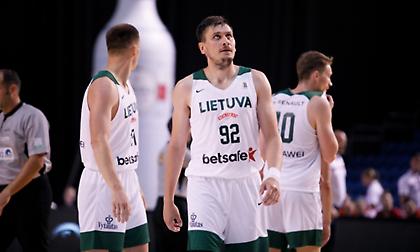 Πιθανότατα χάνει το Ευρωμπάσκετ με Λιθουανία ο Ουλάνοβας
