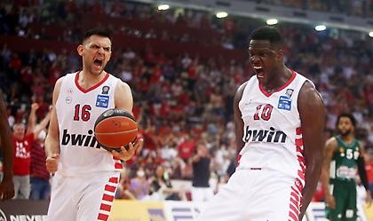 Ζέρβας: «Συγκεντρωμένος στο 3-0 ο Ολυμπιακός, πρωταγωνιστής ο Πρίντεζης»