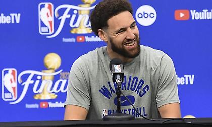 Έχασε ο Τόμπσον το καπελάκι του πρωταθλητή στη θάλασσα