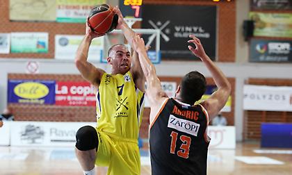 Κλείνει Μουράτο ο Προμηθέας