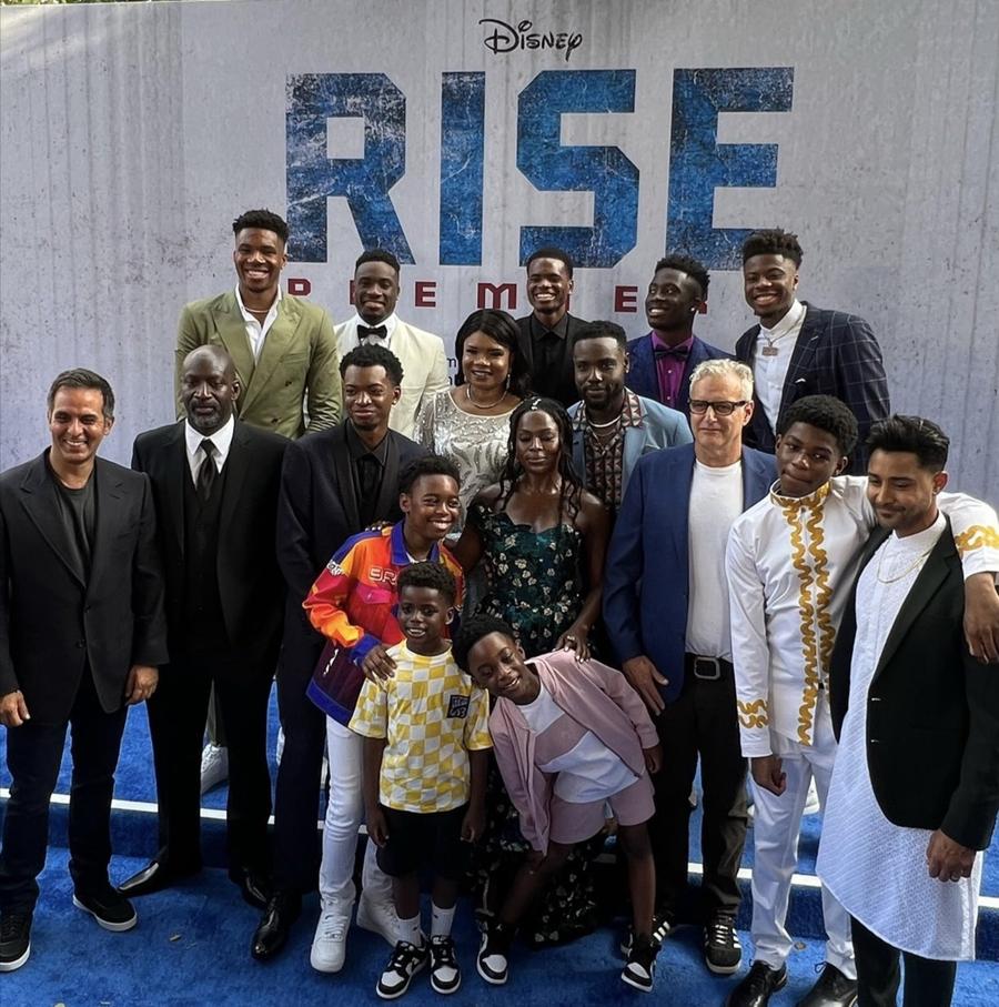 Rise: Η ταινία για τους Αντετοκούνμπο, όχι για τον Γιάννη