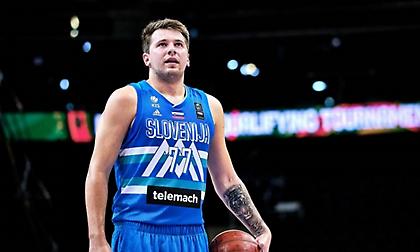 Η... τρελή ασίστ του Ντόντσιτς στο φιλικό της Σλοβενίας με την Ιταλία