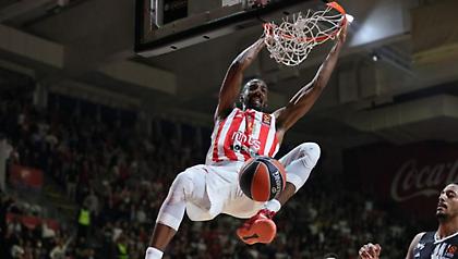 Έκλεισε στη Μακάμπι ο Χόλινς!