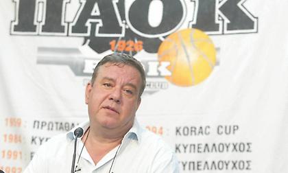 Έφυγε από τη ζωή ο Τάκης Πανελούδης - Πένθος στον ΠΑΟΚ
