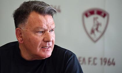 Κούγιας στον bwinΣΠΟΡ FM: «Δεν είμαι κορόιδο, θέλω εγγυήσεις για να δώσω την ΑΕΛ»