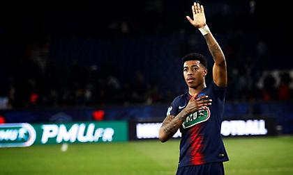 Πουλάει τον Κιμπεμπέ αν λάβει πρόταση 50 εκατ. ευρώ η Παρί