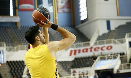 Ανανέωσε το συμβόλαιο του Φιλιππάκου έως το 2024 η ΑΕΚ