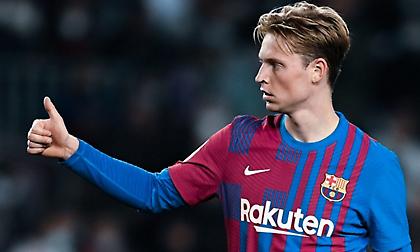 «Μια ανάσα» από την οριστική συμφωνία για Ντε Γιονγκ, Γιουνάιτεντ και Μπαρτσελόνα