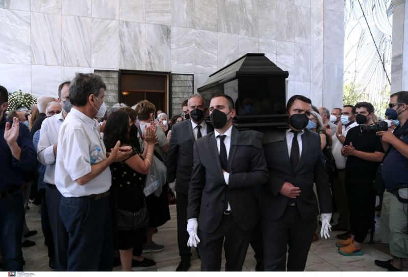 ίας Νικολακόπουλος: Tο τελευταίο αντίο