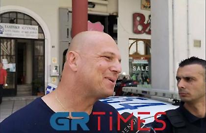 «Θα πεθάνεις και εσύ σήμερα μαζί μου;» -Τι είπε στον αστυνομικό ο άντρας που βούτηξε στον Θερμαϊκό