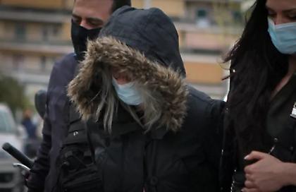 Ρούλα Πισπιρίγκου: Έβγαλε... δελτίο τύπου για να επιτεθεί στον ιατροδικαστή Λέων
