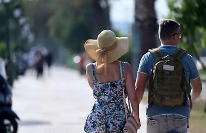 Σαρηγιάννης: Κορύφωση στις 16-17 Ιουλίου με 24.000 κρούσματα - Παγώνη: Αρχίζει να πιέζεται το ΕΣΥ