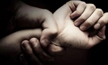 Συνελήφθη 35χρονος για σεξουαλική κακοποίηση της κόρης της συντρόφου του