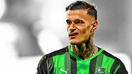 Σκάει το «μπαμ» με Σκαμάκα στην Παρί