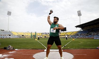 Με Λατιφλάρι, Σκαρβέλη η Ελλάδα στο Παγκόσμιο στίβου