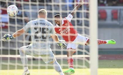 «Καυτός» Ζεσούς, σκόραρε δις στο φιλικό της Άρσεναλ