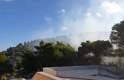 Καλύτερη η εικόνα της πυρκαγιάς στη Λευκάδα