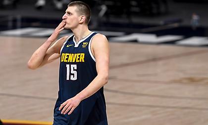 Ο Γιόκιτς με φούτερ Νάγκετς σε ηλικία 5 ετών