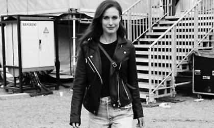 «Η πιο... κουλ απ' όλους»: Viral η εμφάνιση της Φινλανδής πρωθυπουργού σε μουσικό φεστιβάλ