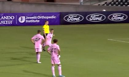 Ο γιος του Μπέκαμ πέτυχε το πρώτο γκολ της σεζόν με… φάουλ!