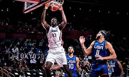 Φαλ: «Δεν ανησυχώ που πήρε γαλλικό διαβατήριο ο Εμπίντ»