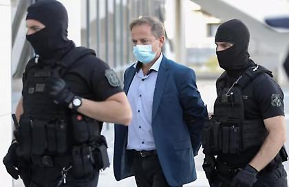 Δίκη Λιγνάδη: Κάθειρξη 10 ετών για τον ένα βιασμό και πέντε για τον άλλο