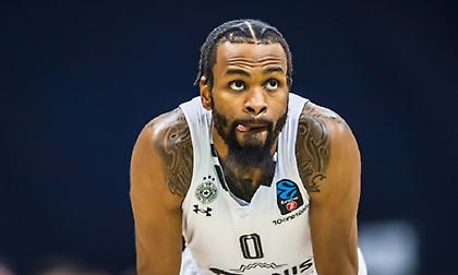 Πάντερ: «Λατρεύω να παίζω για τον Ομπράντοβιτς-Θέλω ΝΒΑ, αλλά μάλλον μένω Παρτιζάν»