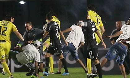 Ντου από οπαδό της Σάντος και επίθεση στον γκολκίπερ της Κορίνθιανς