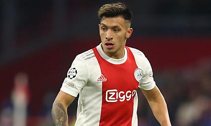 Οριστική συμφωνία Μάντσεστερ Γιουνάιτεντ-Άγιαξ για Λισάντρο Μαρτίνες