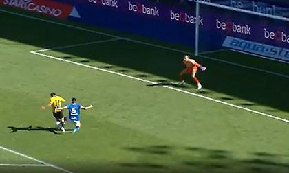 Κλώτσησε τρομερή ευκαιρία για το 3-0 της ΑΕΚ ο Μπότος