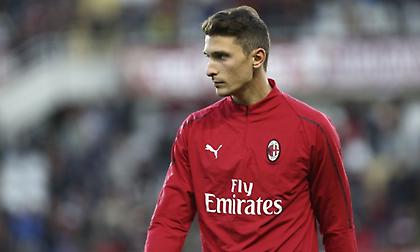 Μίλαν: Ανακοίνωσε τον δανεισμό του Καλντάρα στην Σπέτσια