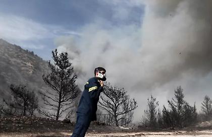 Καλύτερη η εικόνα των πυρκαγιών σε Ρέθυμνο και Πάτρα - Νέα φωτιά στην Κινέτα