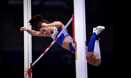 Άνετα και τα 4,60 μέτρα η Στεφανίδη!