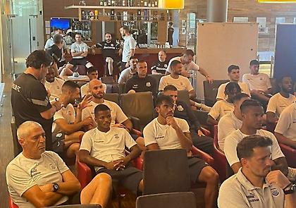 Απόλλων Λεμεσού: Όλη η ομάδα είδε την κλήρωση με Ολυμπιακό στην Αυστρία