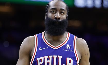 Χάρντεν: «Ας πάρω λιγότερα λεφτά. Θέλω πρωτάθλημα»