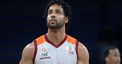 Πάει Κίνα ο Μέλο Τριμπλ