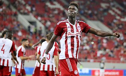 Σταματέλος: «Μπετόν για την άμυνα του Ολυμπιακού ο Σισέ - Οι δυο θέσεις που παίζονται στην 11άδα»