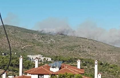 Φωτιά στην Πεντέλη: Εκκενώθηκε το Εθνικό Αστεροσκοπείο Αθηνών