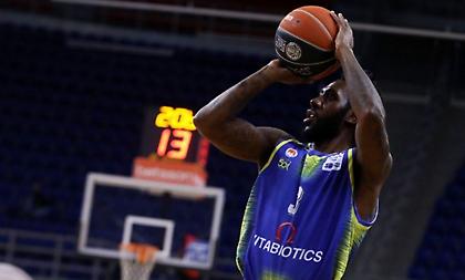 Συνεχίζει στην Πολωνία ο Κόζι