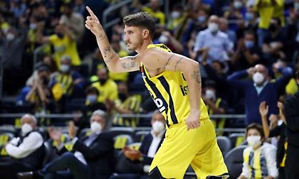 Φενέρμπαχτσε: Παρελθόν και επίσημα ο Πολονάρα