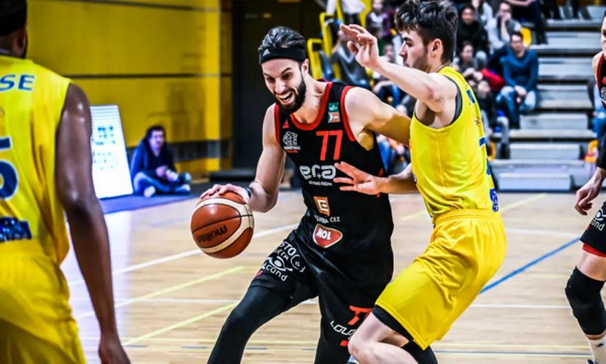 Λόντον Λάιονς: Πήραν τον Χρούμπαν