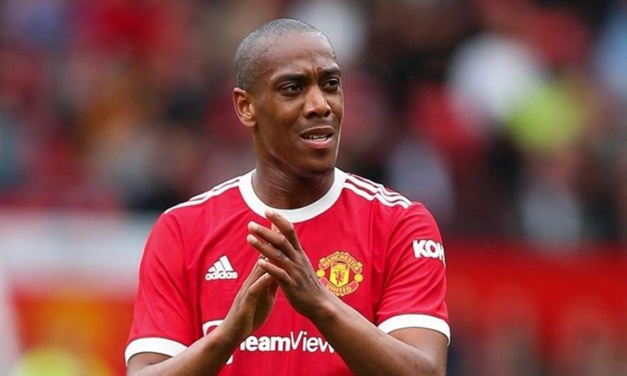 Μαρσιάλ: Παραμένει στη Μάντσεστερ Γιουνάιτεντ