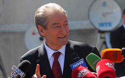Αλβανία: Απαγορεύτηκε στον Σαλί Μπερίσα η είσοδος στο Ηνωμένο Βασίλειο
