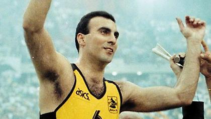 Νίκος Γκάλης: Ο «Θεός» έχει γενέθλια σήμερα και γιορτάζει τα 65!