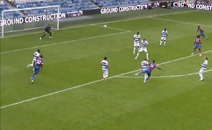 Ο Ζαχά σκόραρε με... τέλειο πλασέ!