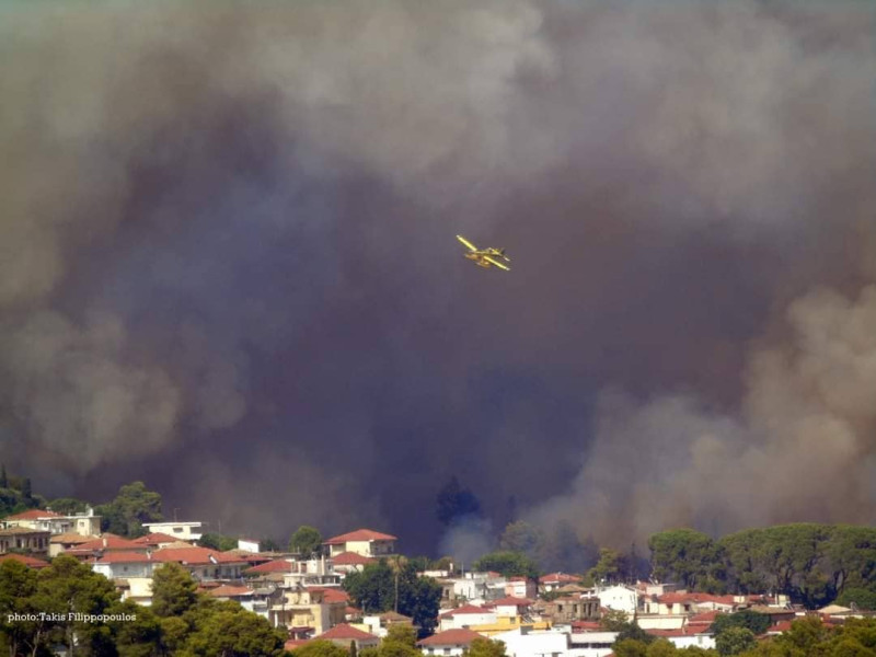 Ηλεία-φωτιά:Ολονύχτιο θρίλερ στα Κρέστενα-Πάνω από 4 εστίες